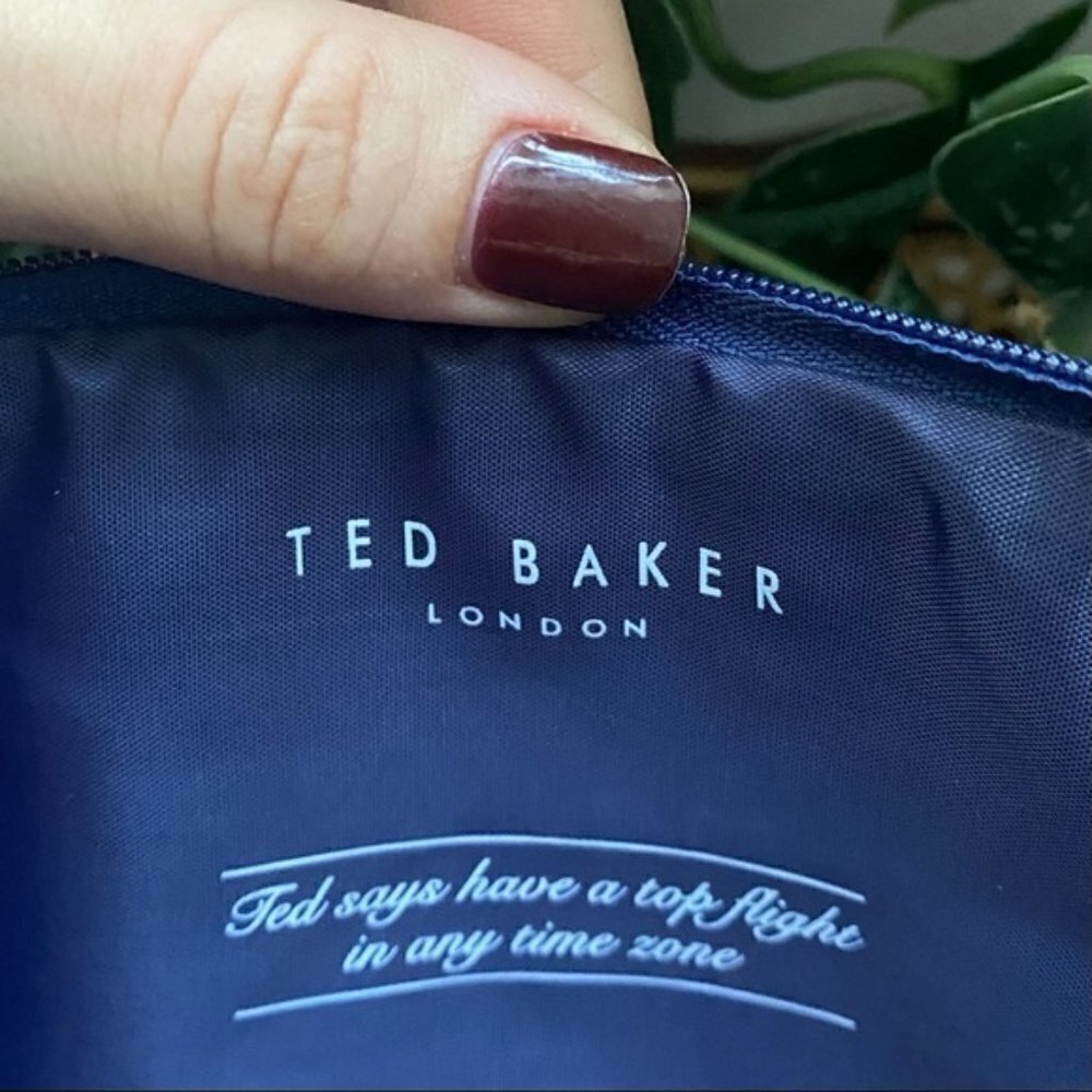 TED BAKER  fish coi travel pouch - Picture 5 of 5